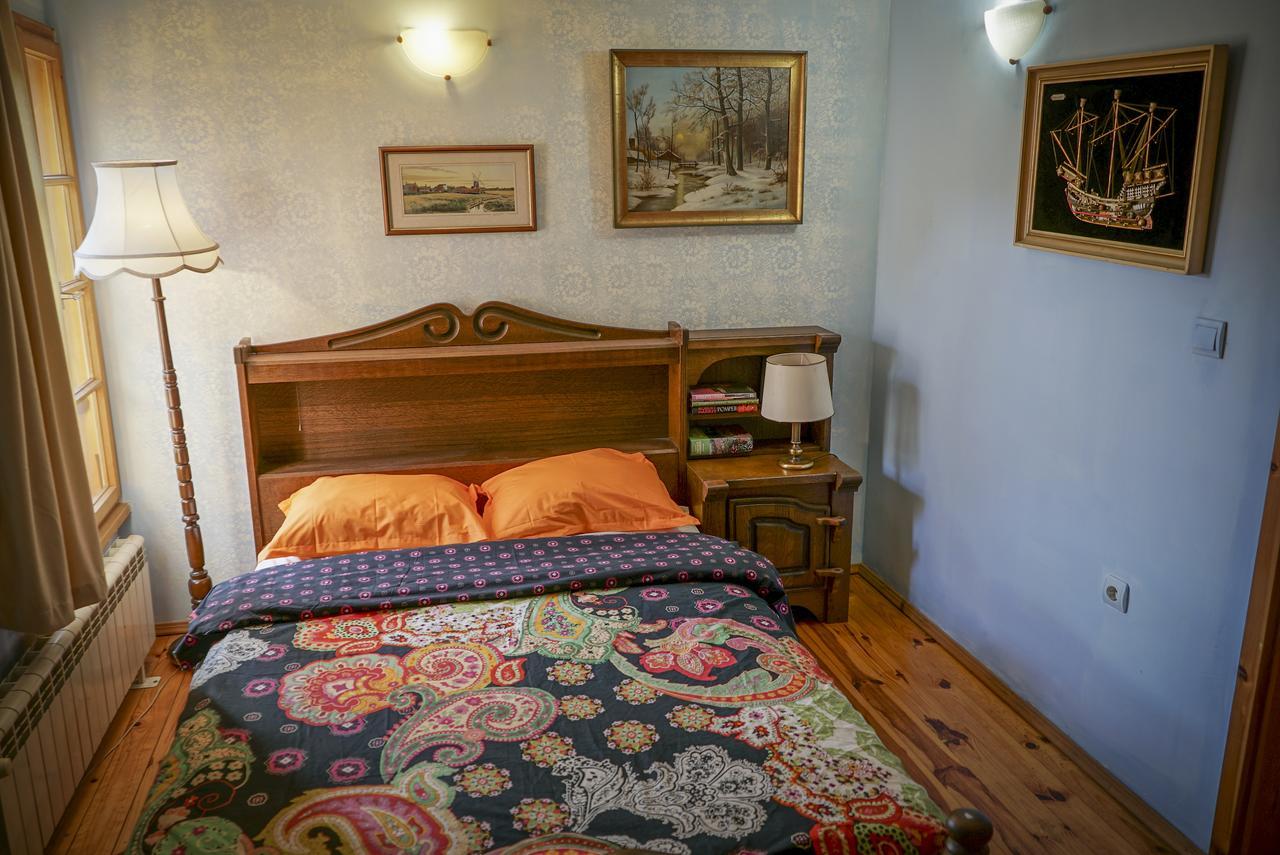 Rooster House Hotel Veliko Tărnovo Exterior foto